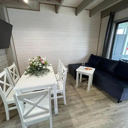 別荘 In Siano Ty Near The Beach, Cleaning Included シャノジェンティ